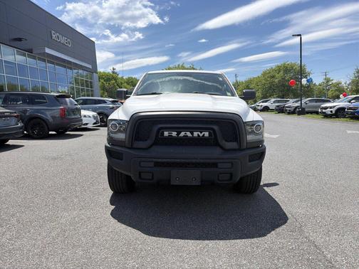 Bright White Clearcoat 2021 RAM 1500 Classic Warlock Quad Cab 4x4 6'4' Box