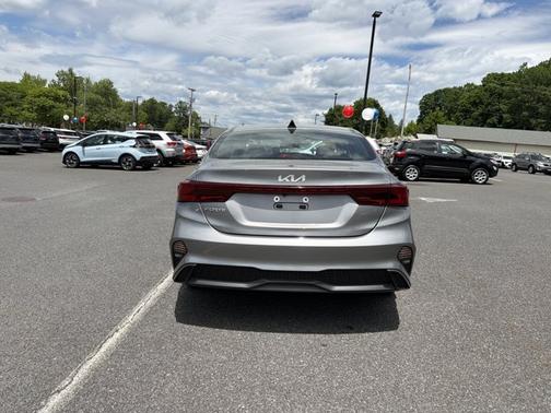 Steel Gray 2023 Kia Forte LXS