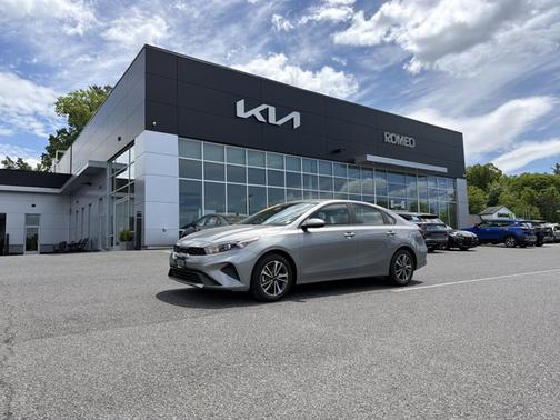 Steel Gray 2023 Kia Forte LXS