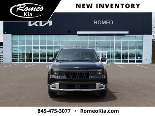 Aurora Black Pearl 2027 Kia Seltos S