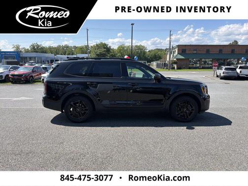 Ebony Black 2024 Kia Telluride SX Prestige X-Line