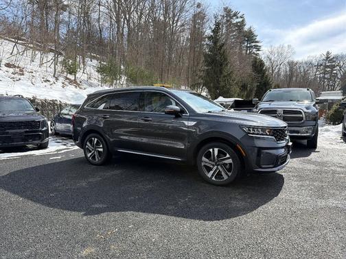 2023 Kia Sorento Hybrid EX