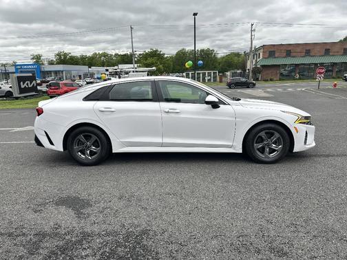 2021 Kia K5 LXS