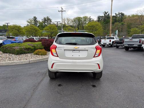 Toasted Marshmallow Metallic 2020 Chevrolet Spark LS