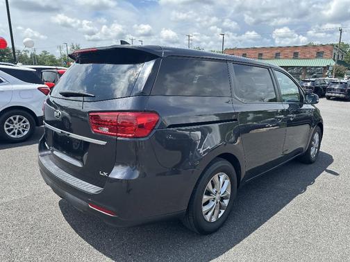 2020 Kia Sedona LX
