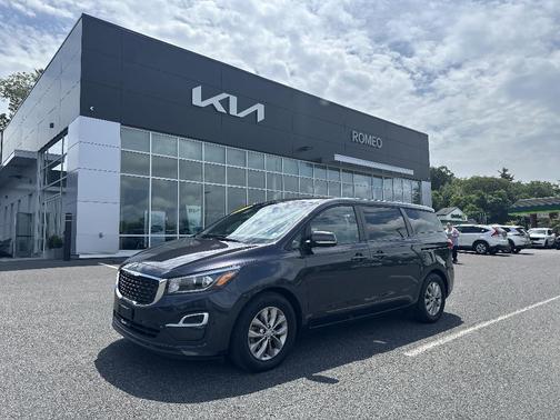 2020 Kia Sedona LX