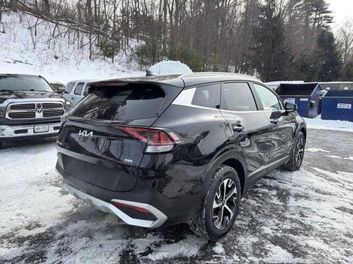 2024 Kia Sportage EX