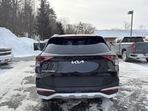 2024 Kia Sportage EX
