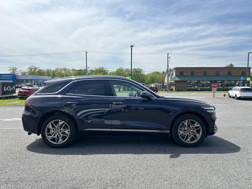 2023 Genesis GV70 2.5T