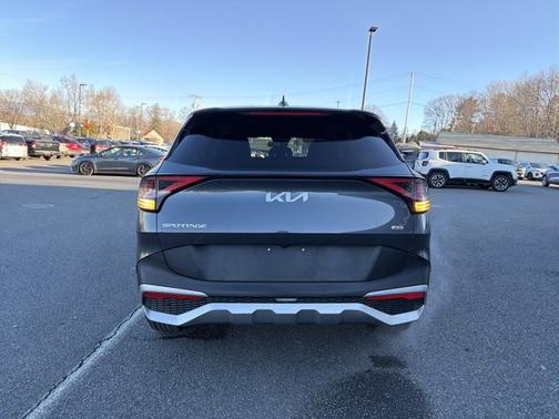 2023 Kia Sportage LX