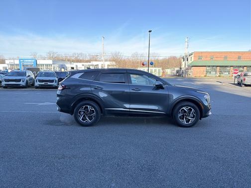 2023 Kia Sportage LX