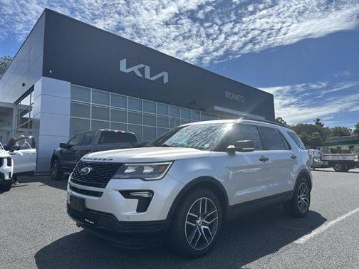 2018 Ford Explorer sport