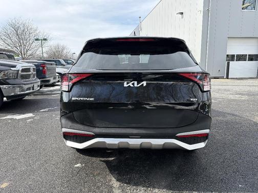 2023 Kia Sportage LX