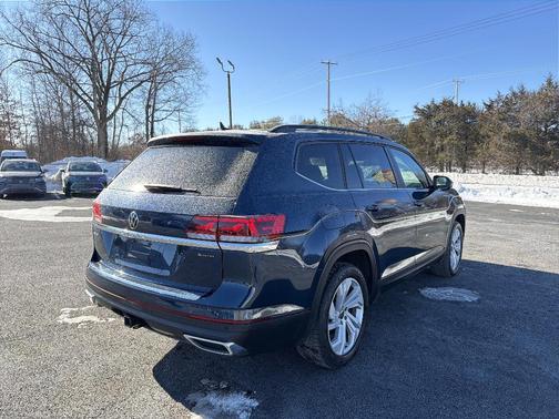 2023 Volkswagen Atlas 3.6L SE w/Technology