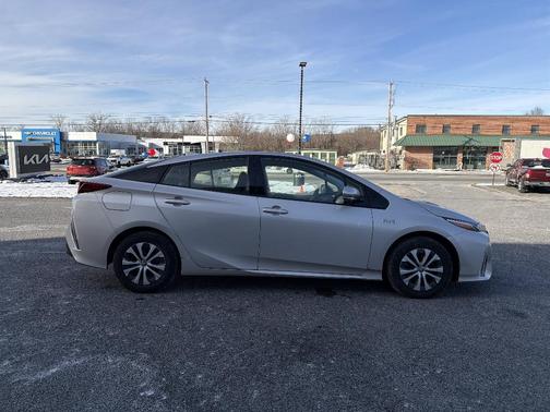 2020 Toyota Prius Prime LE