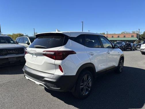 2023 Kia Seltos LX