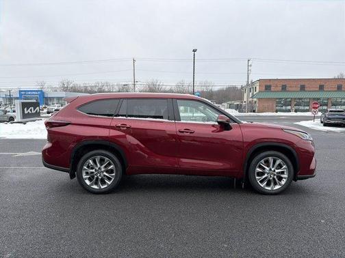 2024 Toyota Highlander Limited