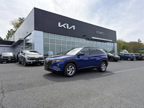 Intense Blue 2024 Hyundai TUCSON SEL