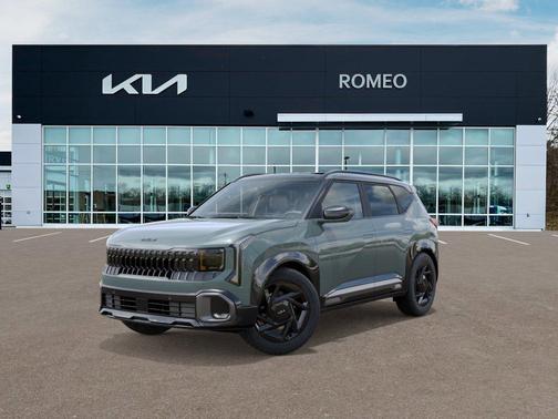 Iceberg Green 2027 Kia Seltos X-Line SX