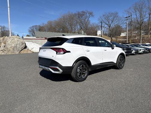 2025 Kia Sportage LX