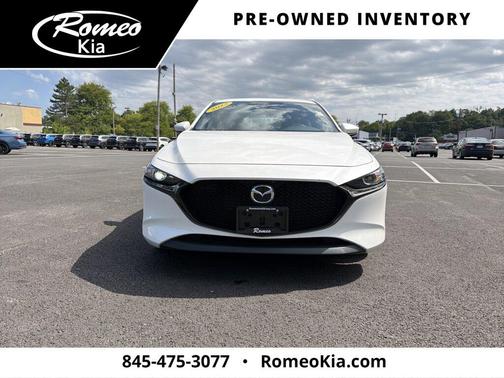 Snowflake White Pearl Mica 2023 Mazda Mazda3 FWD w/Preferred Package