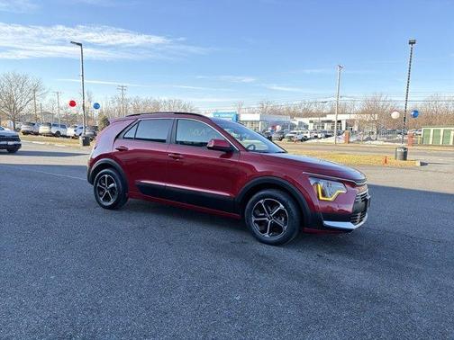 2023 Kia Niro EX