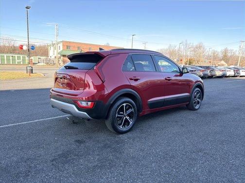 2023 Kia Niro EX
