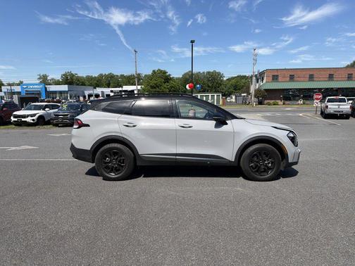 Wolf Gray/Ebony Black Roof 2023 Kia Sportage S