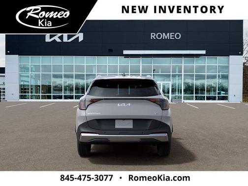 Wolf Gray 2027 Kia Sportage EX