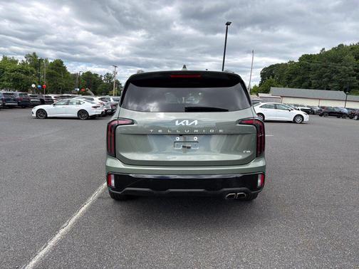 Jungle Green 2024 Kia Telluride EX X-Line