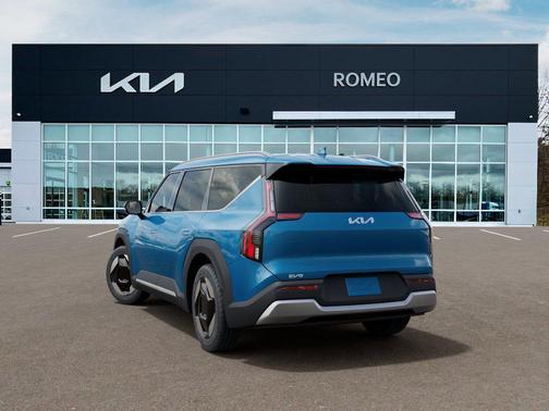 Ocean Blue 2026 Kia EV9 Wind