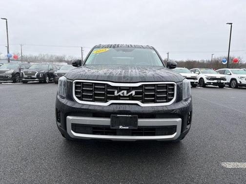 2023 Kia Telluride S