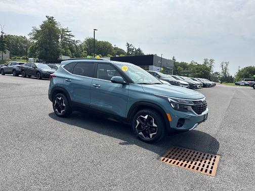 2025 Kia Seltos EX