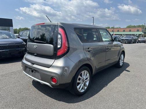 2017 Kia Soul +