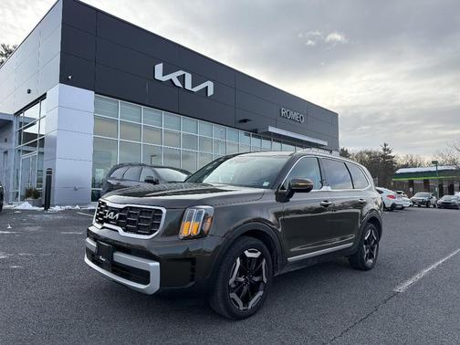 2024 Kia Telluride S