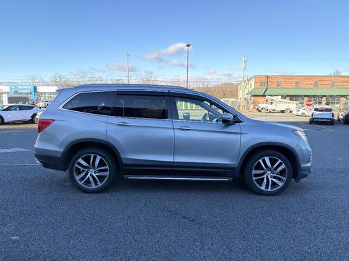 2016 Honda Pilot Elite