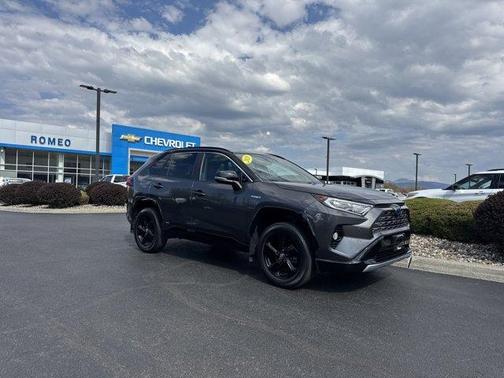 2020 Toyota RAV4 Hybrid XSE