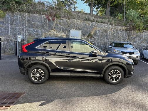 2020 Mitsubishi Eclipse Cross ES