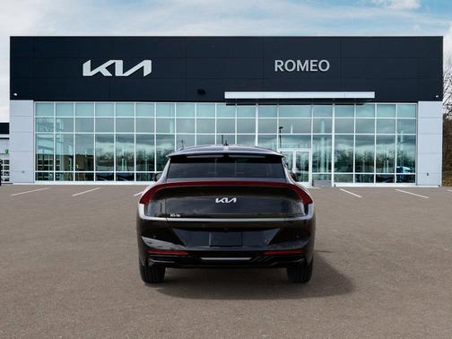 2025 Kia EV6 Light Long Range