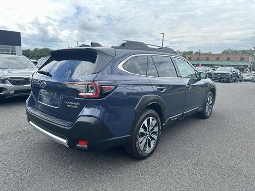 2023 Subaru Outback Touring