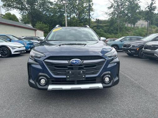 2023 Subaru Outback Touring