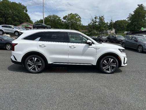 2022 Kia Sorento Hybrid EX