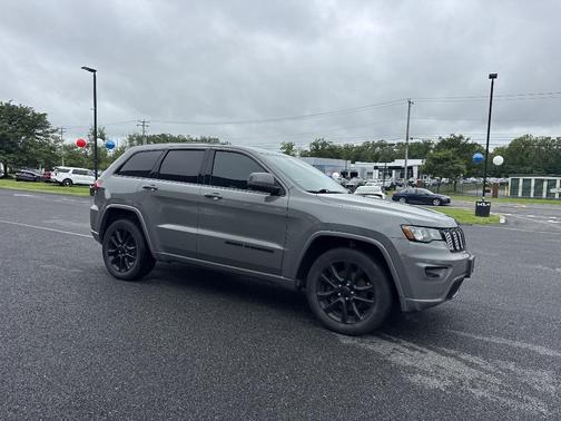2021 Jeep Grand Cherokee Laredo X