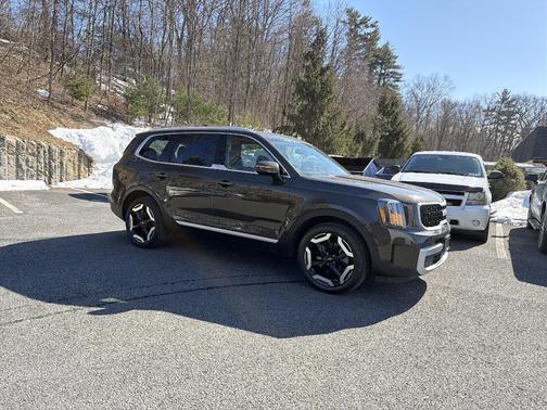 2024 Kia Telluride EX