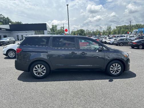 2020 Kia Sedona LX
