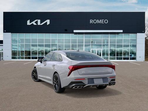 2026 Kia K5 GT