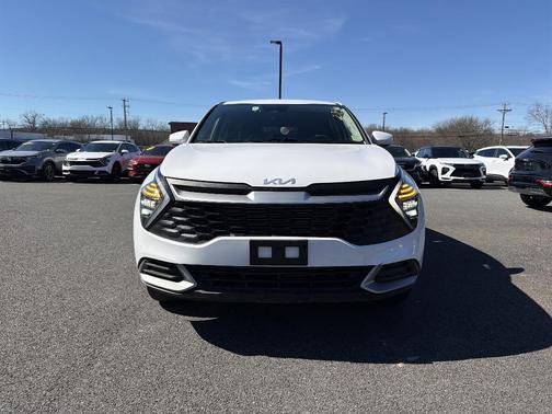 2025 Kia Sportage LX