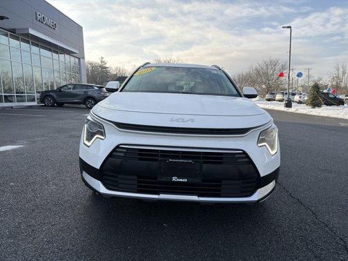 2024 Kia Niro LX