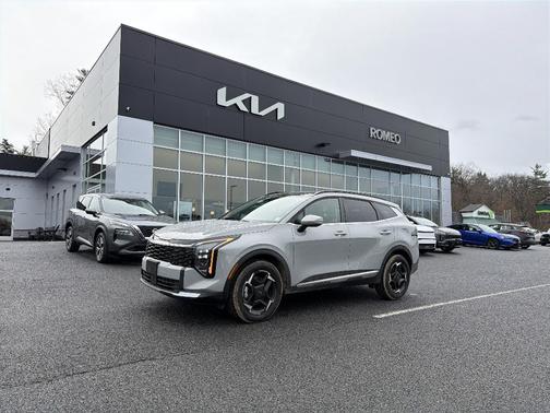 2026 Kia Sportage EX