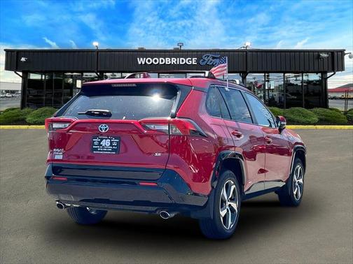 2024 Toyota RAV4 Prime SE
